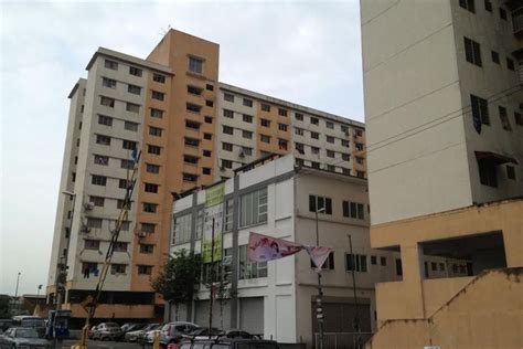 Situated in the heart of damansara, the mate is conveniently surrounded by commercial hubs and accessible highways. Damansara Bistari, Petaling Jaya property & real estate ...