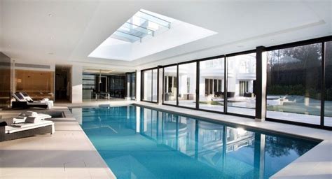 5 Minimalist Swimming Pool Design Inside The House Di 2020