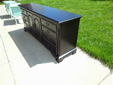 I have a black lacquer bedroom set that i would like to turn into less of an eye sore. French Garden Treasures: Custom Refinish......Thomasville ...