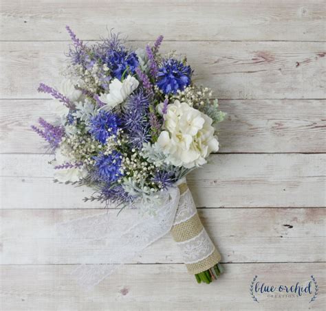 Only with wedding flower courses,wedding flower displays and wedding flower gallery, can you hold a good ceremony or party. Wildflower Bouquet, Lavender Bouquet, Bridal Bouquet ...