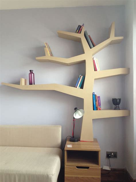 20 Tree Branch Bookshelf Ideas