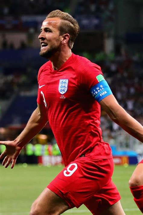Ramos haircut world cup 2018 new haircuts david beckham sergio rossi soccer players real madrid your hair hair cuts. Harry-Kane-hair-style-2018-Russia-World-Cup.jpg 600×900 ...