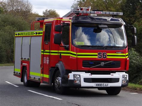 Hampshire Fire And Rescue Service 56 Hightown Volvo Water Flickr