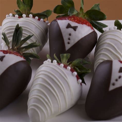 Pinterest Wedding Strawberries Wedding Chocolate Chocolate Dipped