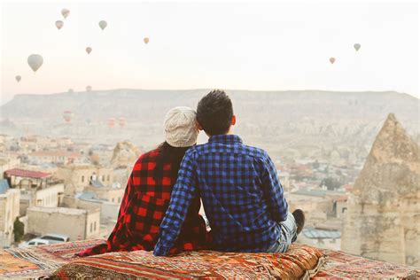 We will show you that online dating is a good idea. Creative Dating Ideas: 6 Dates Which Are Affordable and ...