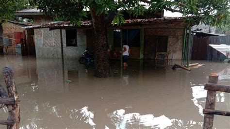 Banjir setinggi sekira 1 meter melanda desa sikun dan desa oan mane, kecamatan malaka barat banjir bandang terjang kabupaten malaka, nusa tenggara timur ntt. Belasan Rumah di Kelurahan Matawai-Kota Waingapu NTT ...