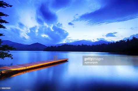 Lake Santeetlah In Great Smoky Mountains North Carolina High Res Stock