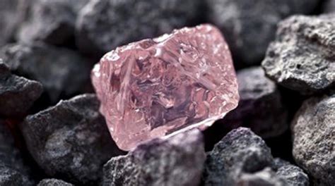 Diamantes Rosas ¿por Qué Estas Son Las Piedras Más Valiosas En El
