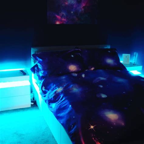 21 Aesthetic Galaxy Bedroom Ideas That Dont Belong Here Room You Love
