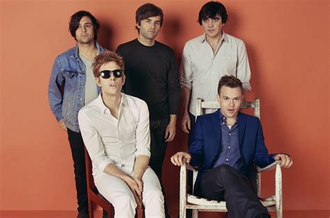 Spoon S Hot Thoughts Hits No 1 On Adult Alternative Songs Billboard Billboard