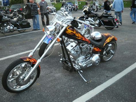 The meitou version of this weapon can be found on the red sabre boss in the red sabre hideout. Iron horse Chopper