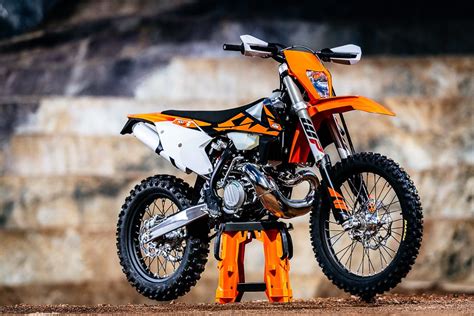 Ktm Reveals Fuel Injected Two Stroke Motorcycles