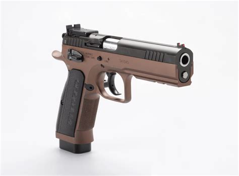 23 Best Full Size 9mm Pistols For Sale Best Handguns Of 2021 Usa