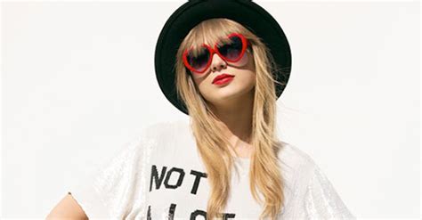 Music Video Taylor Swifts “22” Popbytes