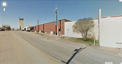 Favourite g. streetview: In downtown Longview, Texas, on East Tyler Avenue.
