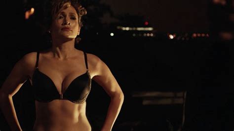 Jennifer Lopez Flaunts Toned Figure As She Strips Off In Plunging Bra
