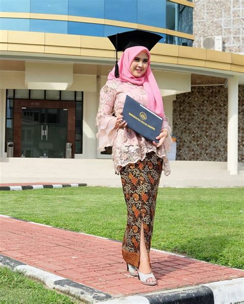 Model Kebaya Muslim Untuk Wisuda Jual Dress Brokat Baju Kebaya