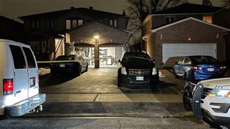 3 People Found Dead At Richmond Hill Home Police Cbc News