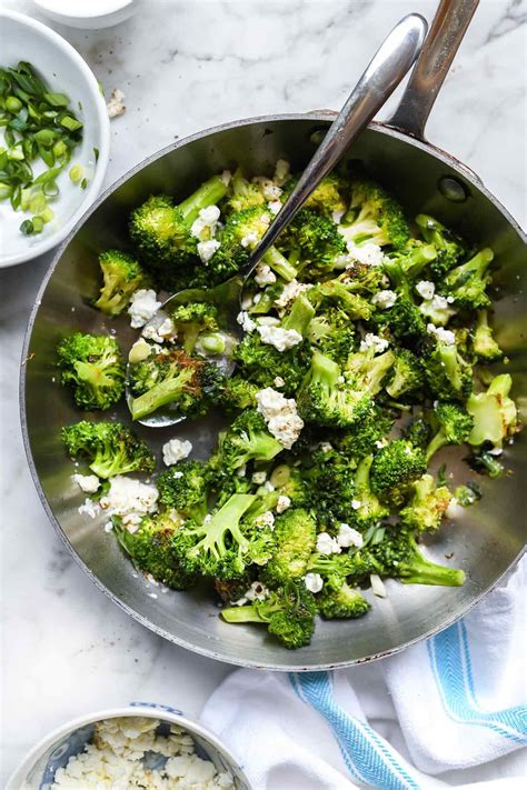 See the photo or how to cut broccoli). 31 Quick and Healthy Veggie Side Dishes in 30 Minutes or Less | Vegetable side dishes recipes ...