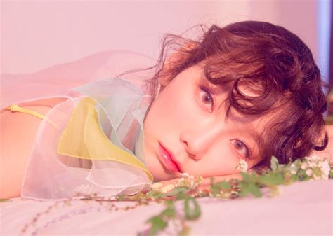 Taeyeon The 1st Album [my Voice Deluxe Edition ] Digital Booklet Itunes Hq 7pic Girls