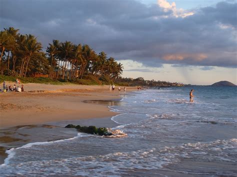 free your coconuts break the topless hawaii beaches taboos hawaiian explorer