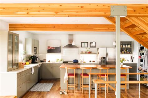 10 design ideas to steal for your tiny kitchen 10 photos. A Kitchen is Given an Energy-Efficient Makeover | HGTV
