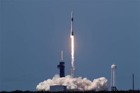 Spacex Launches New Era Of Spaceflight With Companys First Crewed Mission