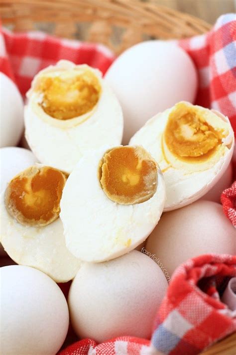 I'm jennifer and i love creating and sharing dessert recipes that are sweet, simple, and fun to make, and bring me—and hopefully you and your loved ones—wonderful memories! How to make salted eggs | Recipe | Salted egg, Food ...