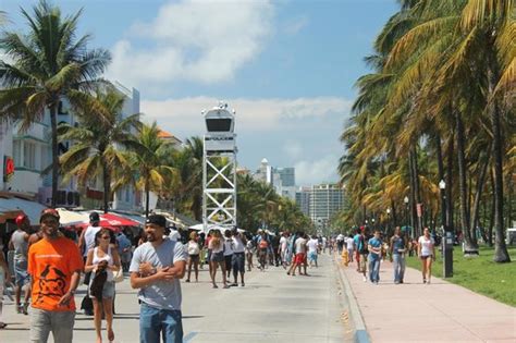 Dining in miami beach, florida: Ocean Drive weekend - Picture of Miami Beach Boardwalk, Miami Beach - TripAdvisor