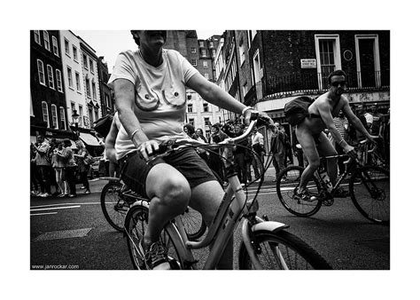 Wnbr 39 World Naked Bike Ride London 2014 Jan Rockar Flickr