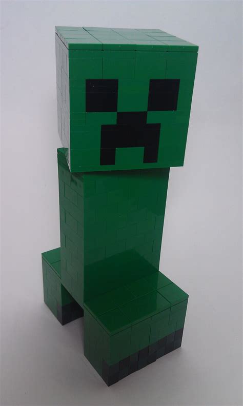 Lego Minecraft Creeper By Chuchithathechuchu On Deviantart Minecraft