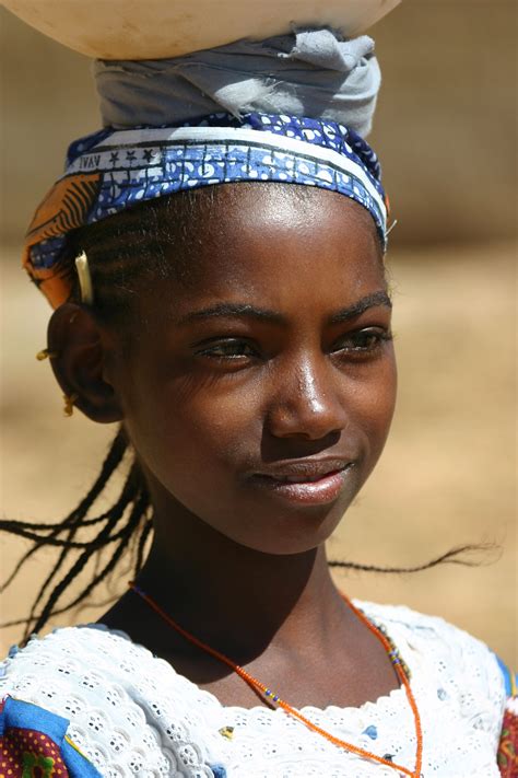 Girl Mali Free Stock Photo A Young Beautiful Fulani Peul Girl In