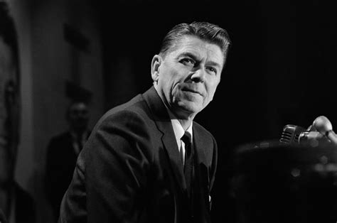 Ronald reagan presidential campaign, 1980 and united states presidential election, 1980. Ronald Reagan Answering Questions from the Press - LEONARD ...