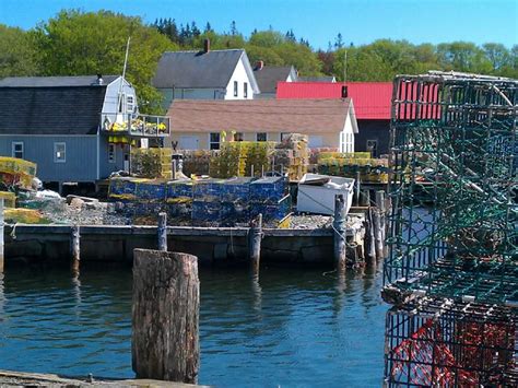 A Glimpse Of A Fishing Village In Maine Smithsonian Photo Contest