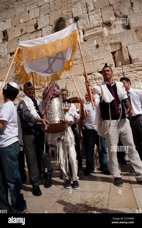 Jewish Worshippers Gather For A Bar Mitzvah The Jewish Rite Of Passage