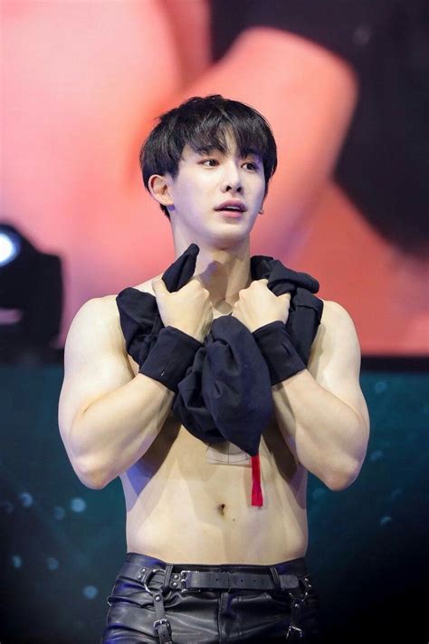 Just 25 Pictures Of Wonhos Incredible Muscular Physique To Inspire
