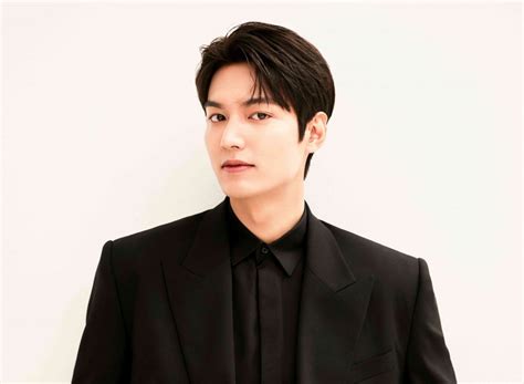 Whether you've been a loyal fan since his boys over flowers days, or have only. Lee Min-ho: 'The King: Eternal Monarch' is a new beginning ...