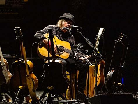 Neil Young Unveils Official Bootleg Release Of 1974s The Bottom