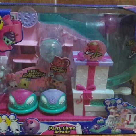 Shopkins Season 7 Party Game Arcade Playset Hobbies And Toys Toys