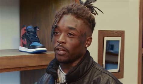 He said he spent the last four years paying for the the marvel superhero vision was empowered by the mind stone that was similarly implanted in his forehead. Popular Lil Uzi Vert Piercing, Paling Heboh!