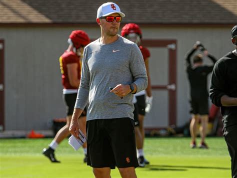 Trojansports Everything Usc Coach Lincoln Riley Said Thursday Of Cal Week