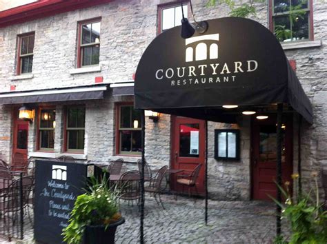 Dinner at the Courtyard Restaurant in Ottawa, Canada