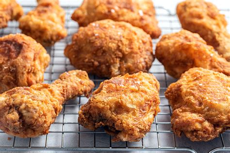 Classic Crispy Southern Fried Chicken Recipe Food Fried Chicken