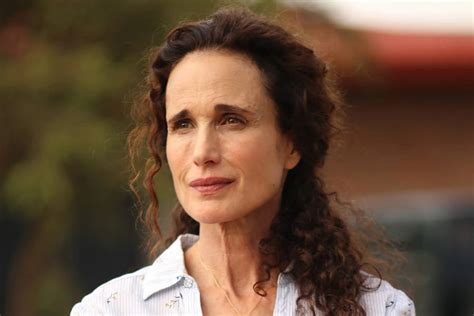 100 Andie Macdowell Wallpapers