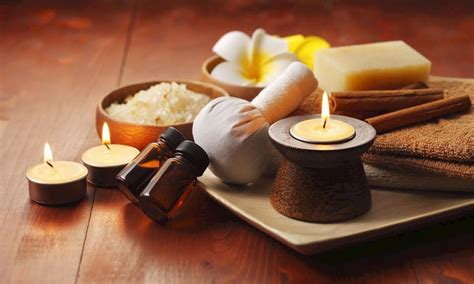 Online Aromatherapy Swedish Massage Therapy Course Uk