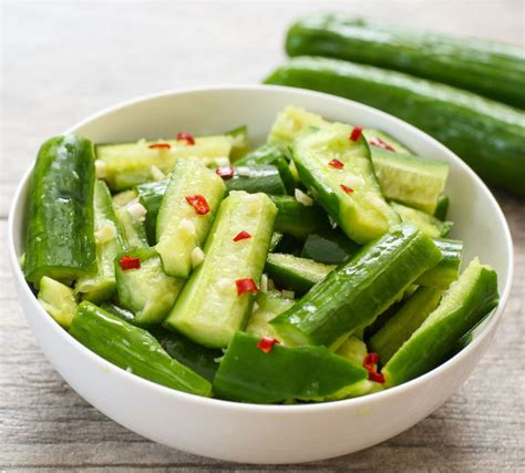 smashed cucumber salad a chinese style cold marinated cucumber salad that is flavorful simple
