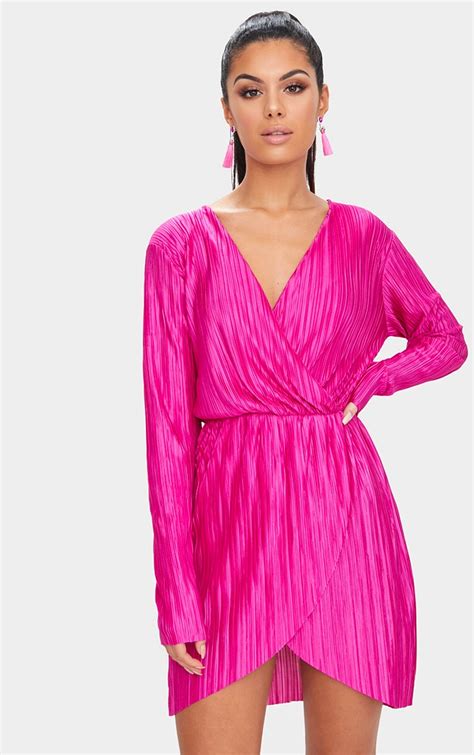 Hot Pink Long Sleeved Plunge Pleated Wrap Dress Prettylittlething
