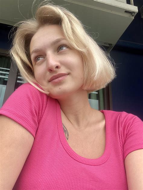 The Face Of A Girl That Love To Wear Pink On A Sunny Days Sexy