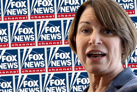 amy klobuchar becomes second democratic presidential candidate to schedule town hall on fox news