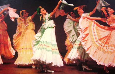 Ballet Folklórico De México Ballet Folklorico Traditional Mexican